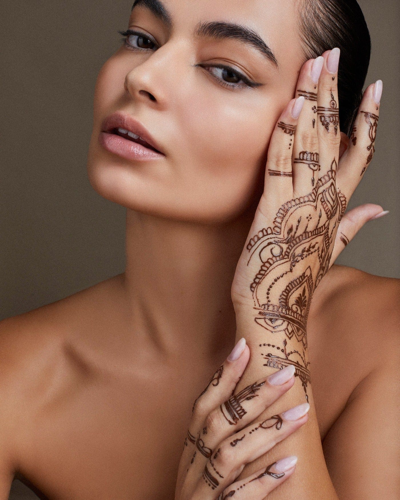 Original Henna Hand Design